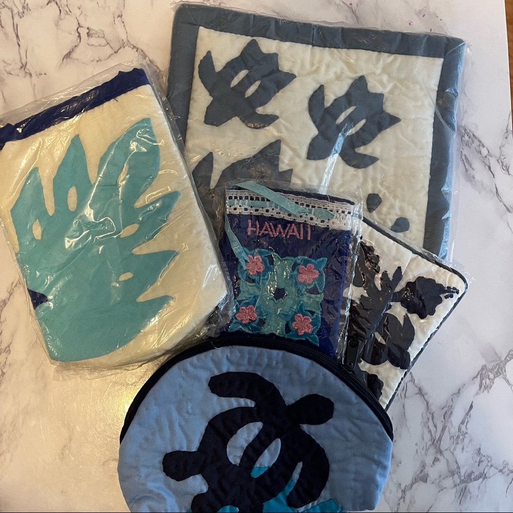 Handmade hawaiian quilt bundle